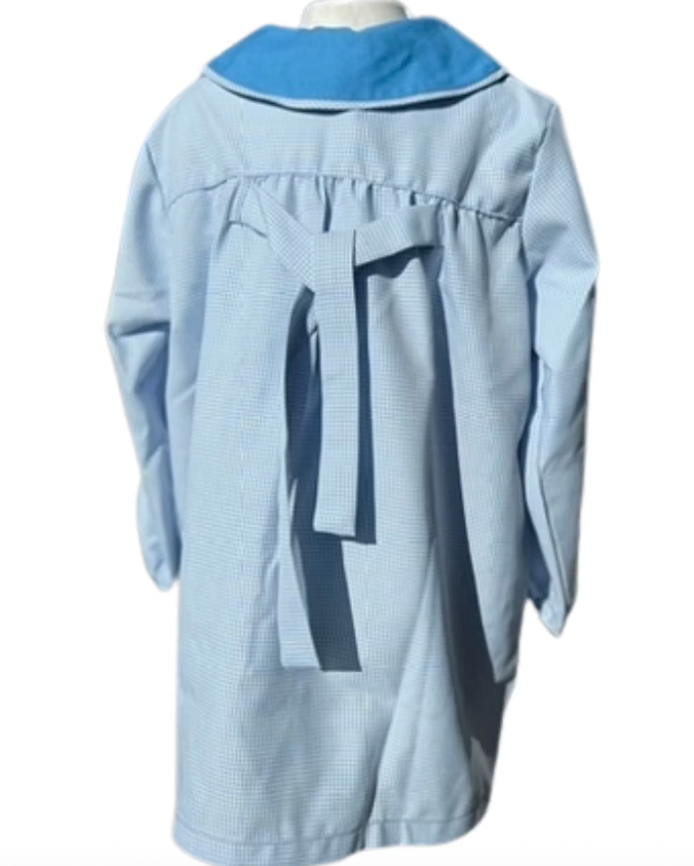 Delantal Jardin cuadrito celeste
